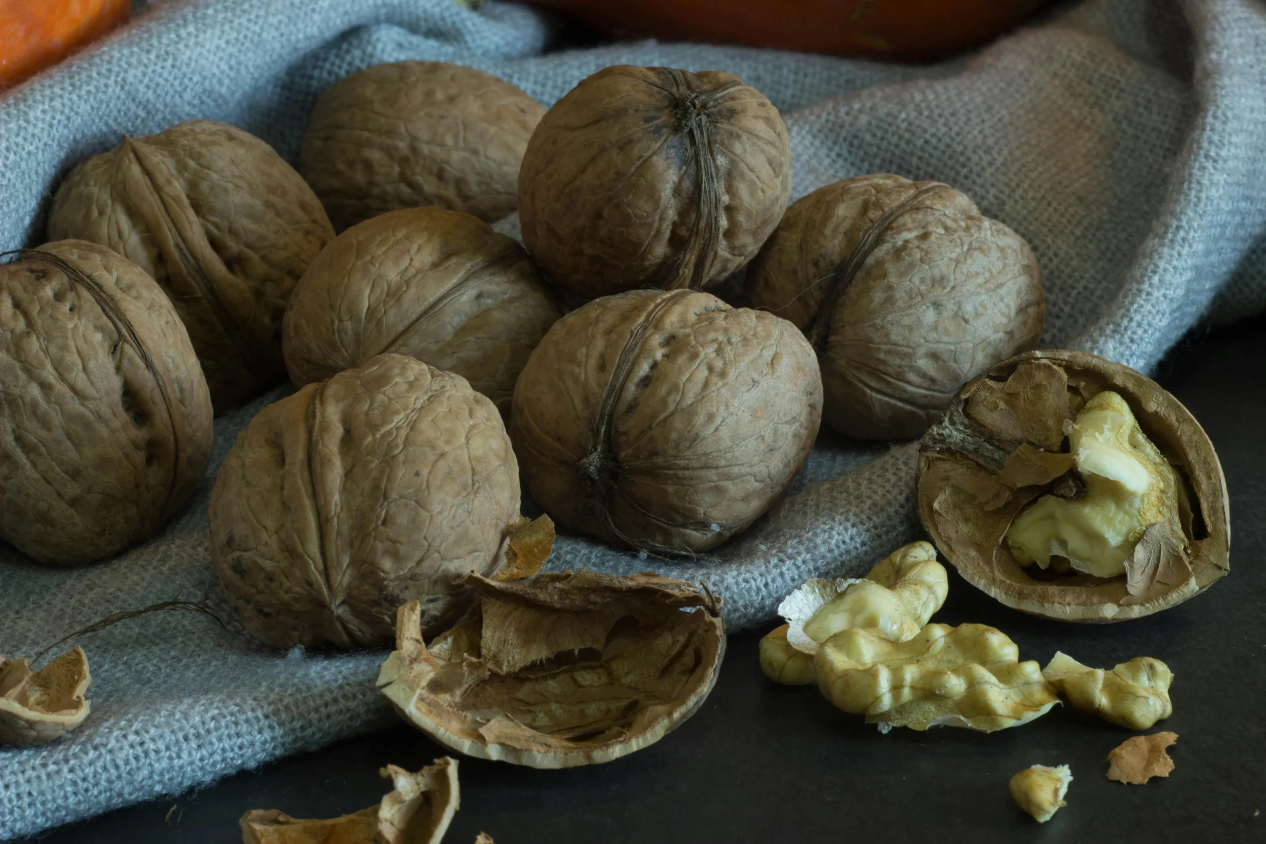 Walnuts; The King of Nuts: A Comprehensive Review of Scientific Properties and Nutritional Value for Optimal Health